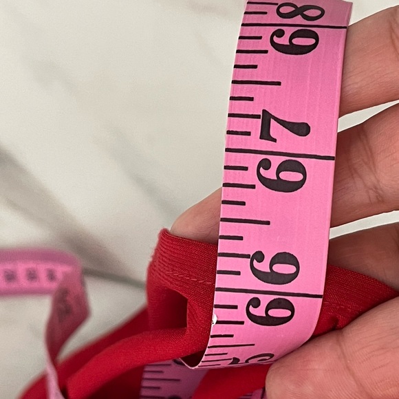 Faviana Red Waist Cut Out Prom Dress Size 6 - Picture 8 of 9